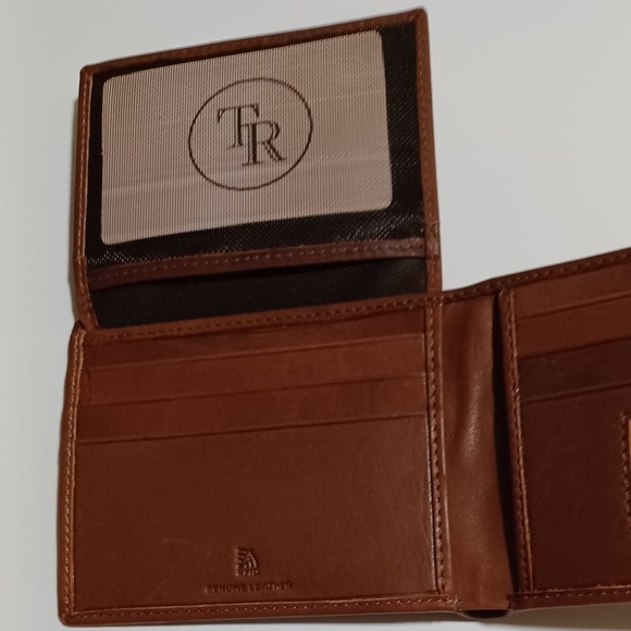 🆕NWB Things Remembered Leather Wallet - Picture 2 of 4